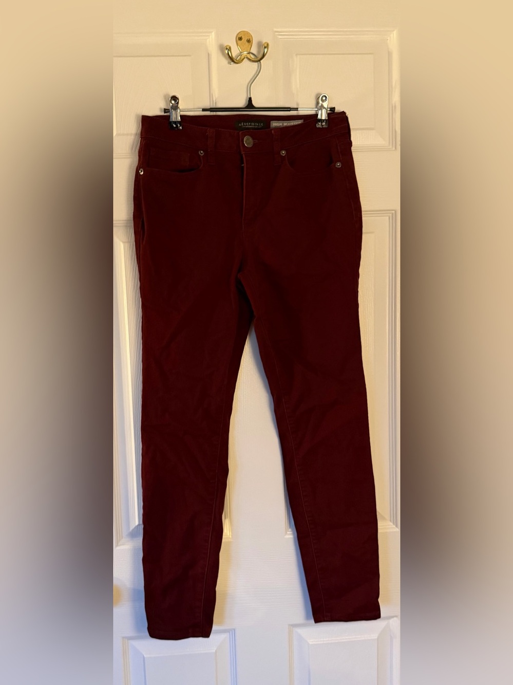 Aeropostale Women's Burgundy Jeggings